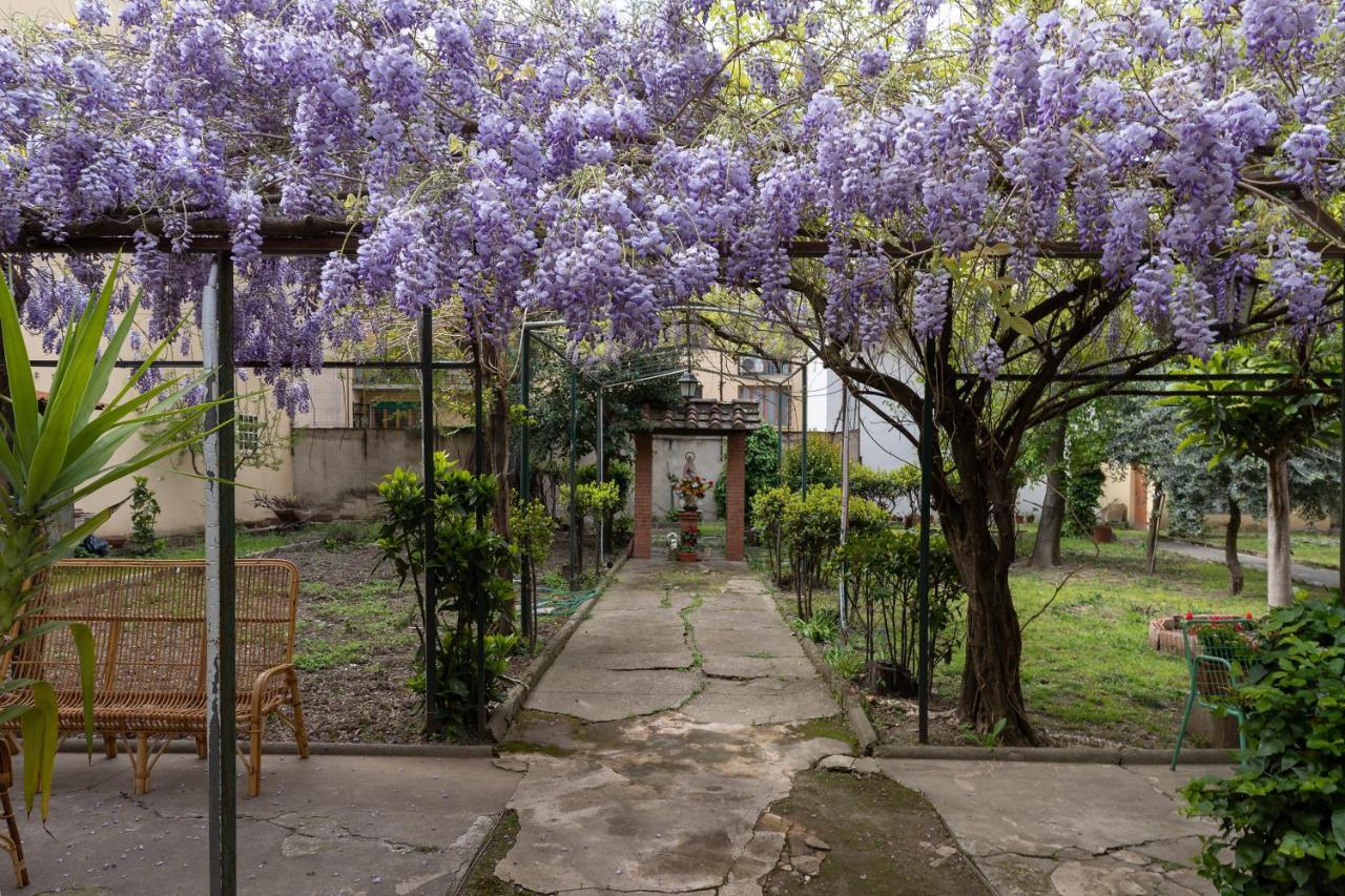 Antica Dimora Sant'Anna Hotel Florence Exterior photo